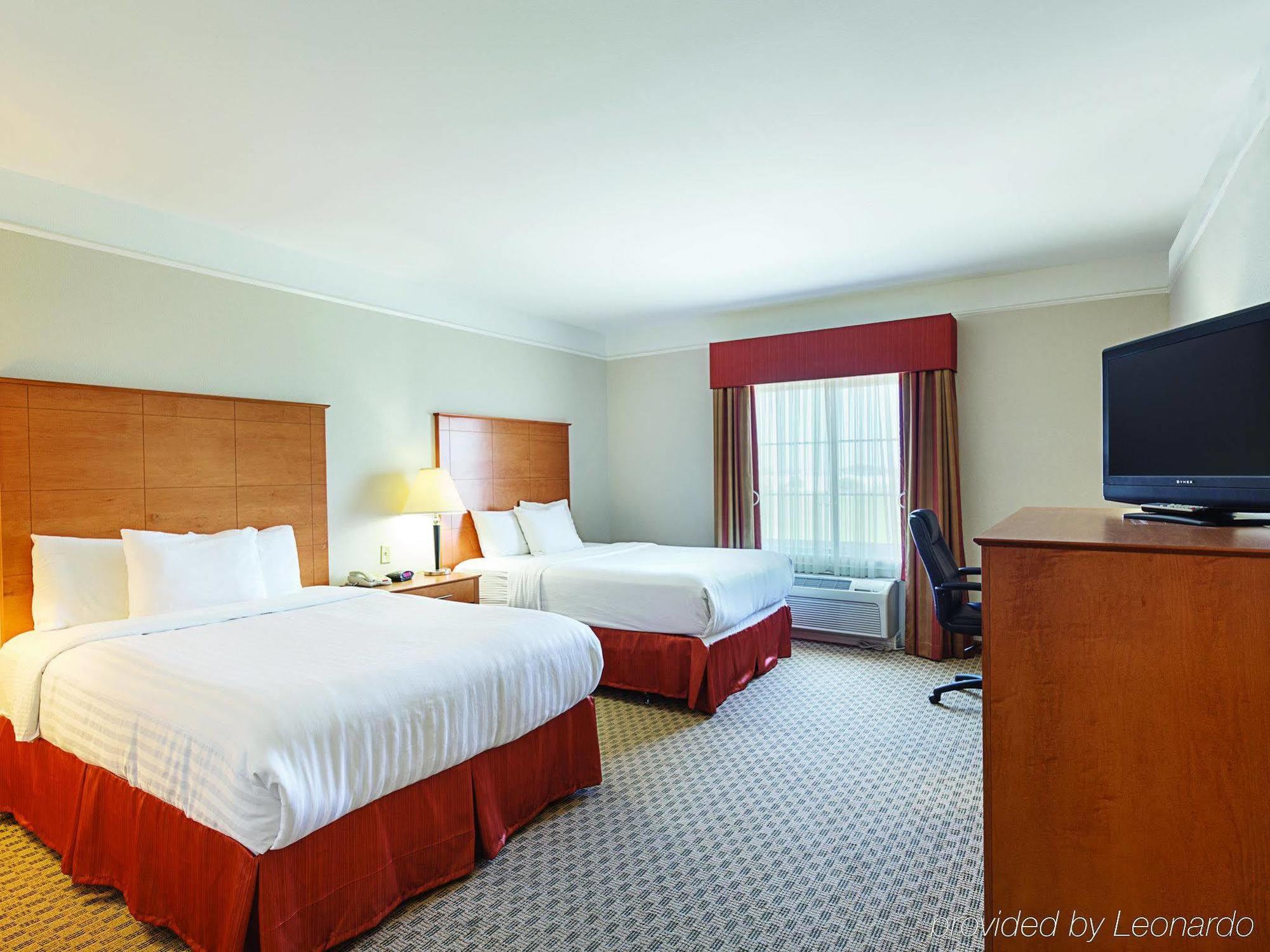 Baymont Inn & Suites Brenham Extérieur photo